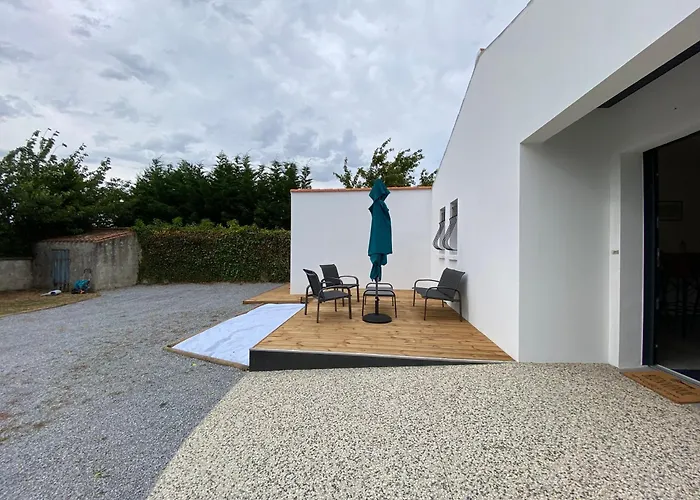 Acacia * Saint-Michel-en-l'Herm